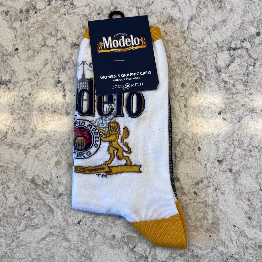 Socks‎ Smith - Women's graphic Crew - Modelo